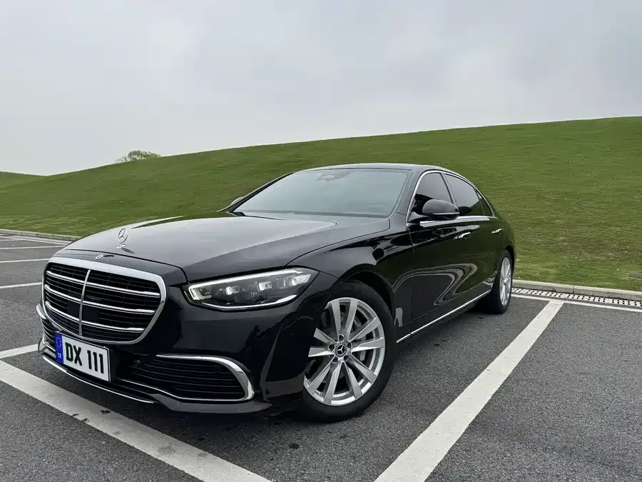 Mercedes-Benz S-Класс 2022