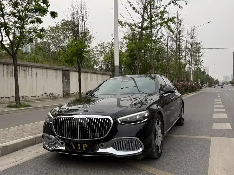Mercedes-Benz S-Класс 2023