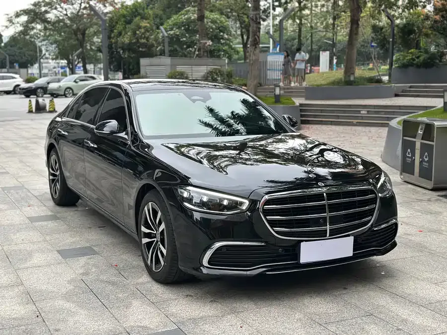 Mercedes-Benz S-Класс 2022
