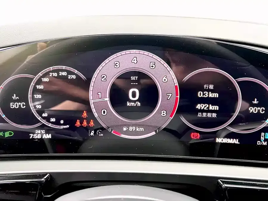 Porsche Cayenne Cayenne 2025 Cayenne 3.0T Dream Chaser Edition 2026 — миниатюра 3