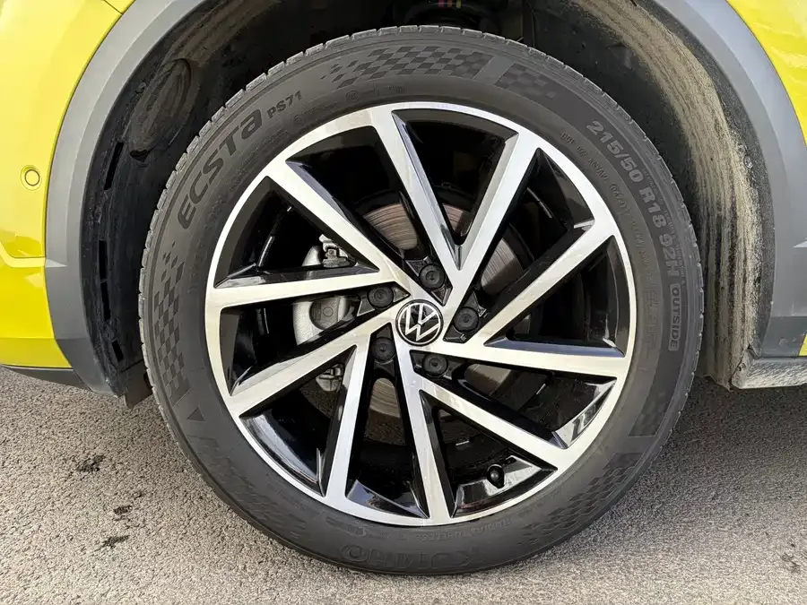 Volkswagen T-Roc T-ROC 2023 300TSI DSG 2WD Starlight Edition 2023 — миниатюра 4
