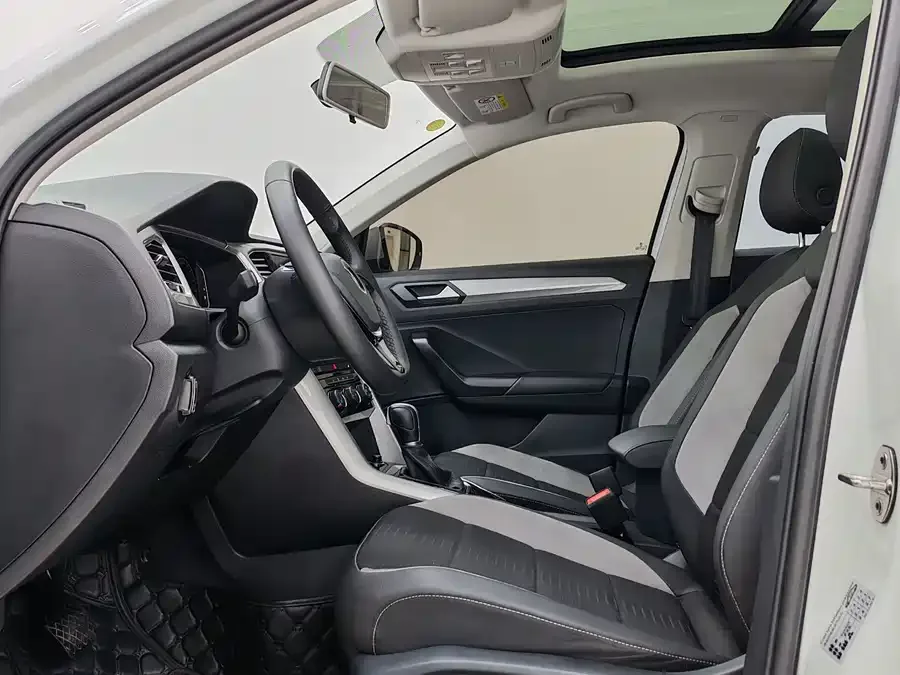 Volkswagen T-Roc T-ROC 2022 280TSI DSG 2WD Elite PLUS 2022 — миниатюра 3