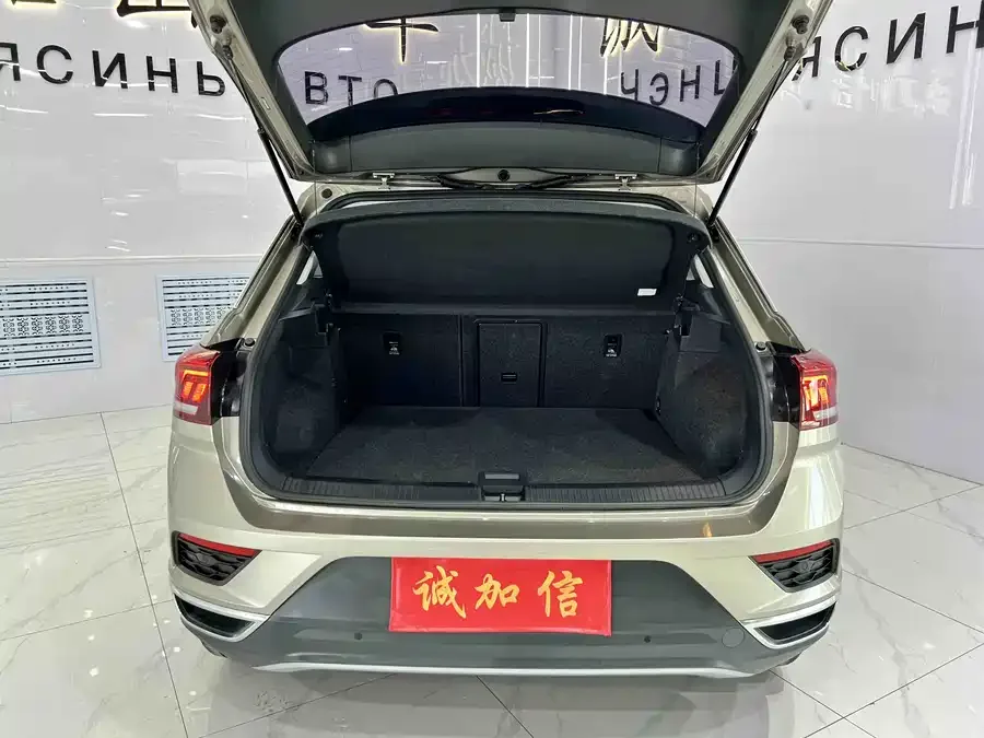 Volkswagen T-Roc T-ROC 2022 280TSI DSG 2WD Comfort PLUS 2023 — миниатюра 5