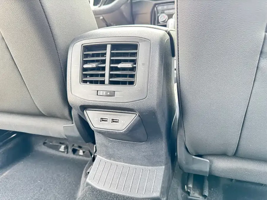 Volkswagen T-Roc T-ROC 2022 280TSI DSG 2WD Comfort PLUS 2022 — миниатюра 3