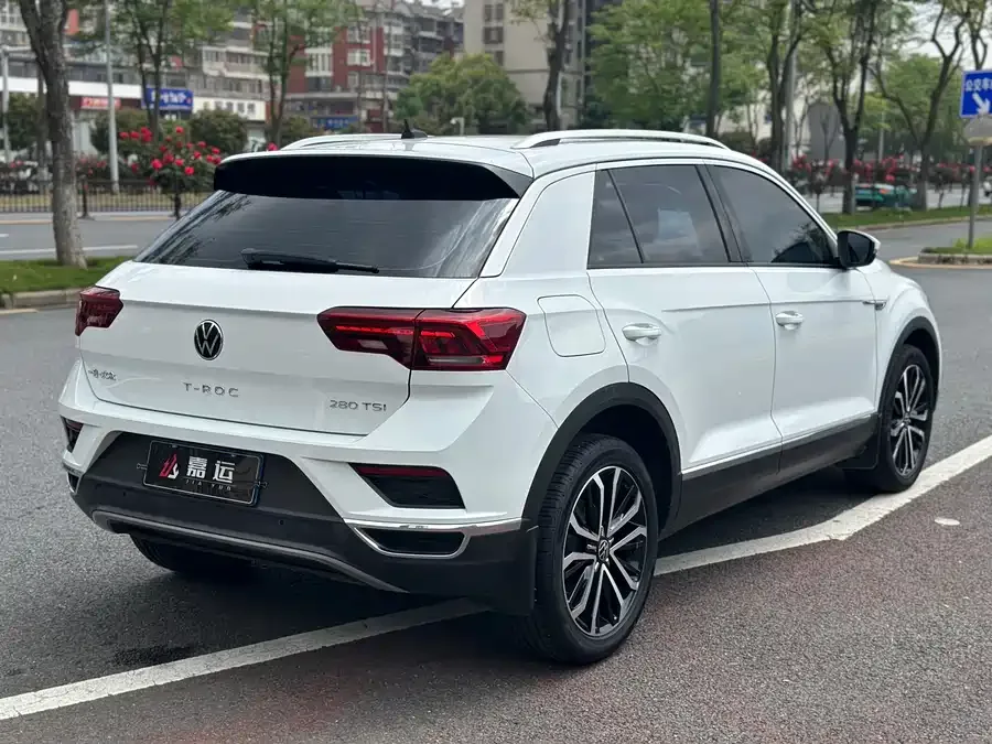 Volkswagen T-Roc T-ROC 2022 280TSI DSG 2WD Comfort PLUS 2023 — миниатюра 2