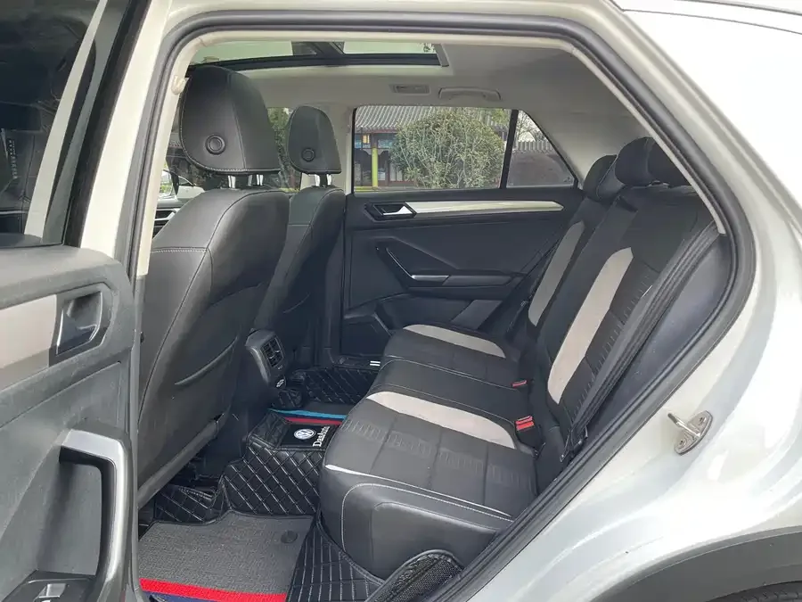 Volkswagen T-Roc T-ROC 2022 280TSI DSG 2WD Elite PLUS 2023 — миниатюра 2