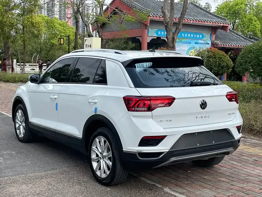 Volkswagen T-Roc T-ROC 2022 280TSI DSG 2WD Elite PLUS 2023 — миниатюра 3