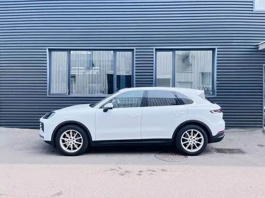 Porsche Cayenne Cayenne 2024 Cayenne 3.0T 2025 — миниатюра 2