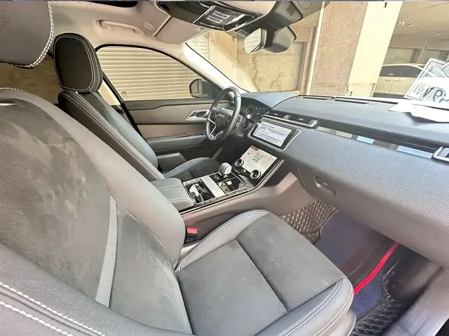 Land Rover Range Rover Velar Range Rover Velar 2022 250PS 2022 — миниатюра 3