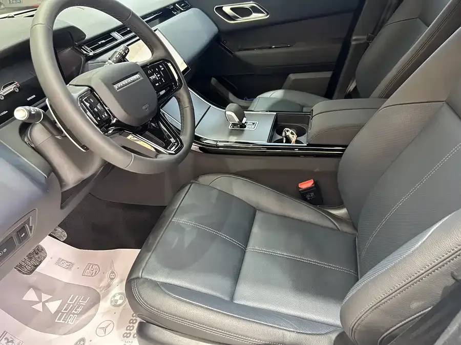 Land Rover Range Rover Velar Range Rover Velar 2026 250PS S 2025 — миниатюра 3