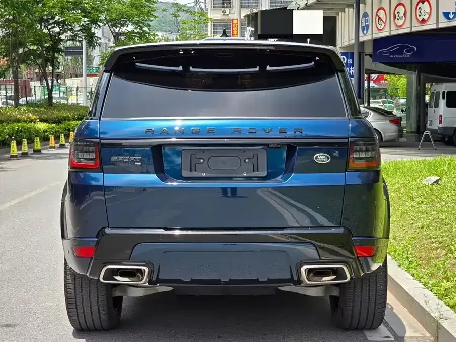 Land Rover Range Rover Sport Range Rover Sport 2022 3.0 L6 Dark Blue Glitter Edition 2022 — миниатюра 4
