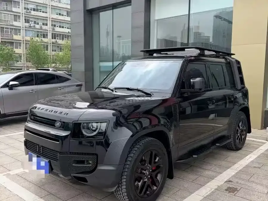 Land Rover guard 2025
