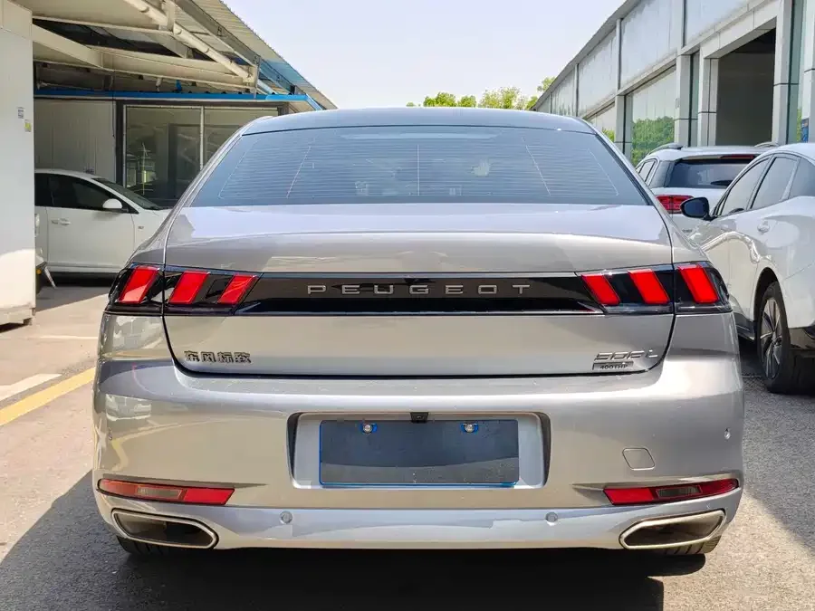 Peugeot 508 Peugeot 508 2023 508L 400THP Driving Flagship Edition 2023 — миниатюра 5