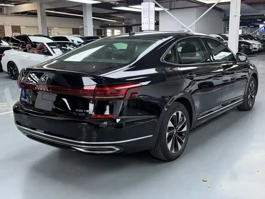 Volkswagen Passat Passat 2023 330TSI Star Elite Edition 2023 — миниатюра 3