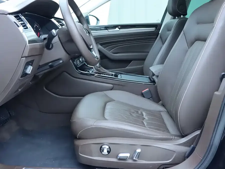 Volkswagen Phaeton / Phideon 2021 Phideon 380TSI Luxury Edition 2023 — миниатюра 2