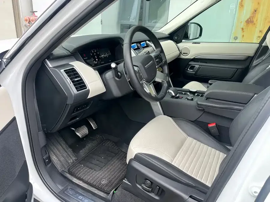 Land Rover finds Discover the 2024 360PS Dynamic SE 2024 — миниатюра 2