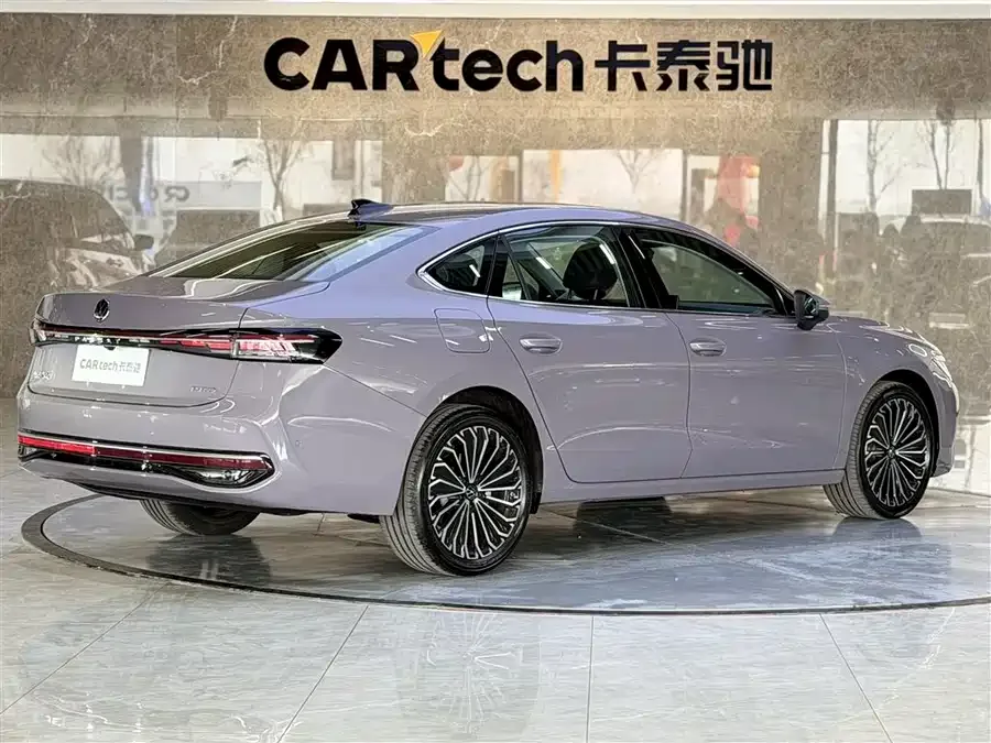 Volkswagen Passat Passat 2025 PRO 380TSI Starry Sky Dragon Edition 2026 — миниатюра 2
