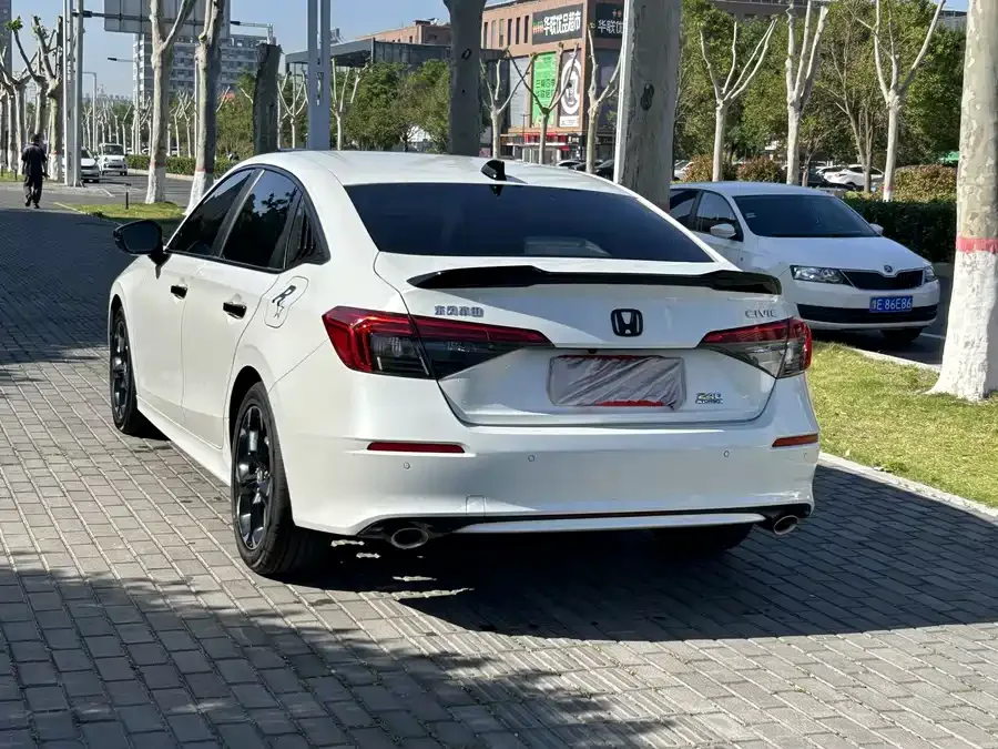 Honda CIVIC 2022 Civic 240TURBO CVT Ignition Edition 2022 — миниатюра 2