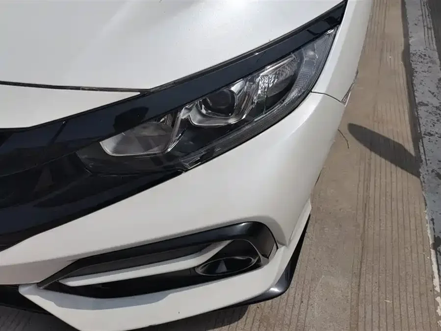 Honda CIVIC Civic 2021 HATCHBACK 220TURBO CVT New Control 2022 — миниатюра 2