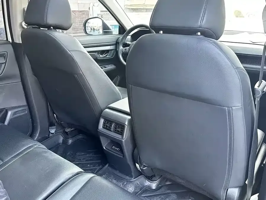 Honda CR-V 2023 240TURBO 2WD Front Edition 5 Seaters 2023 — миниатюра 3