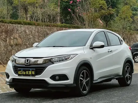 Honda VEZEL 2022 buy in Moscow