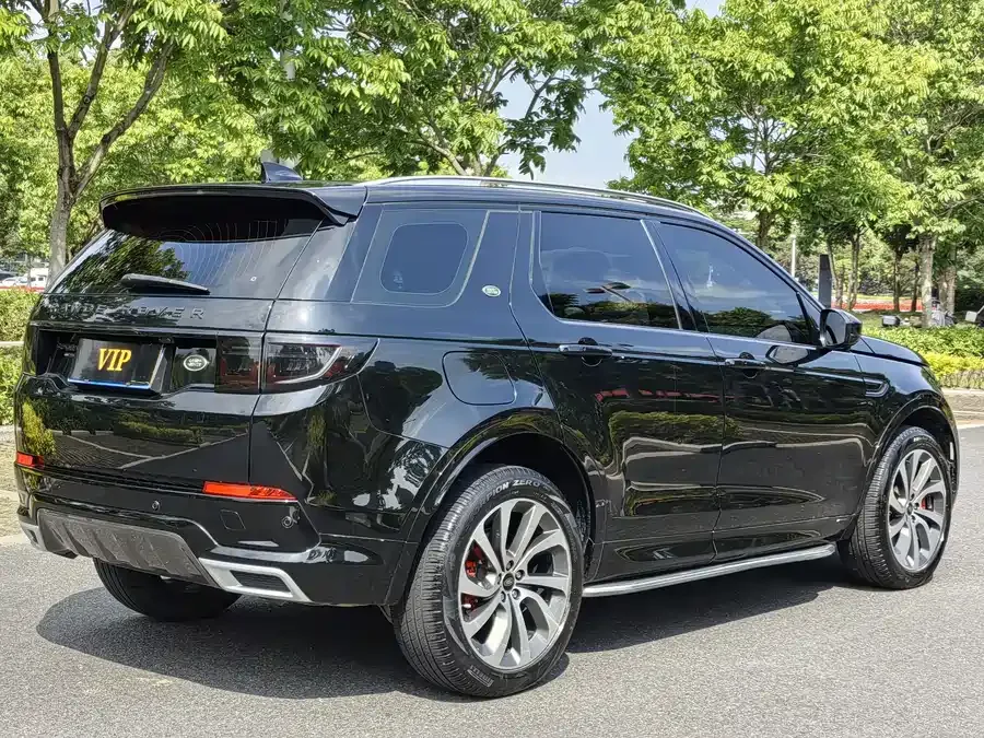 Land Rover Pre-owned Discovery Sports Discovery Sport 2021 249PS R-Dynamic SE Performance Technology Edition 5 Seaters 2022 — миниатюра 2