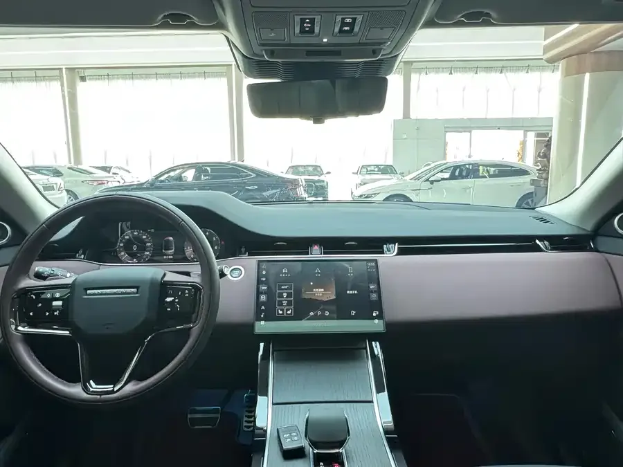 Land Rover Range Rover Aurora 2024 Range Rover Evoque L SE Yuguang Honor Edition 2025 — миниатюра 5