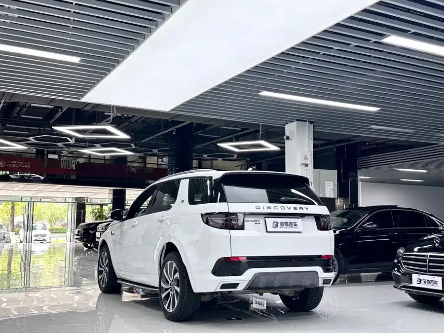 Land Rover Pre-owned Discovery Sports Discovery Sport 2022 facelift 249PS R-Dynamic S performance version 5-seater 2023 — миниатюра 5