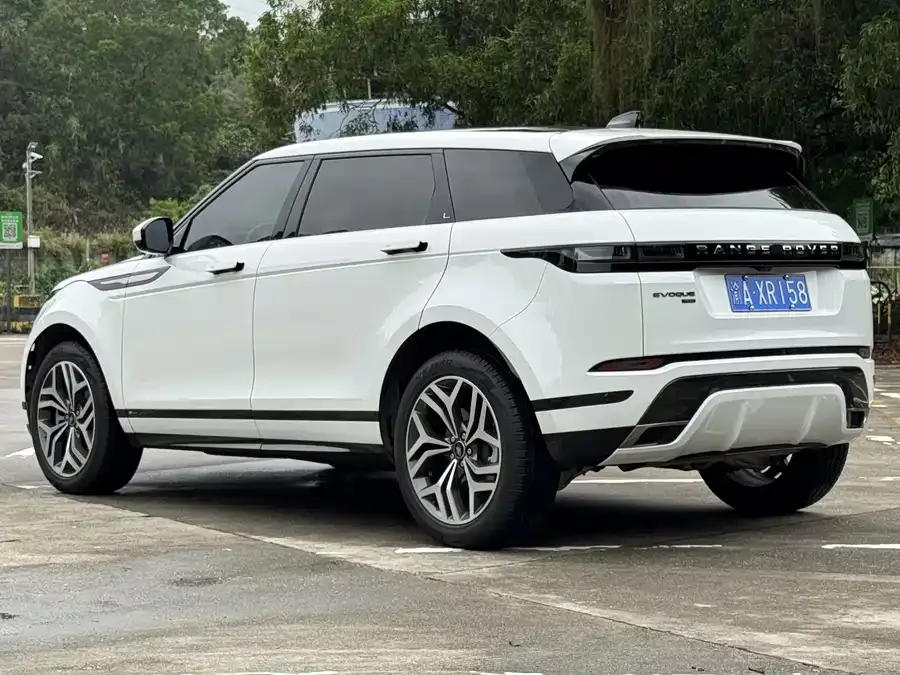 Land Rover Range Rover Aurora Range Rover Aurora 2023 Aurora L 249PS Luxury Edition 2023 — миниатюра 3