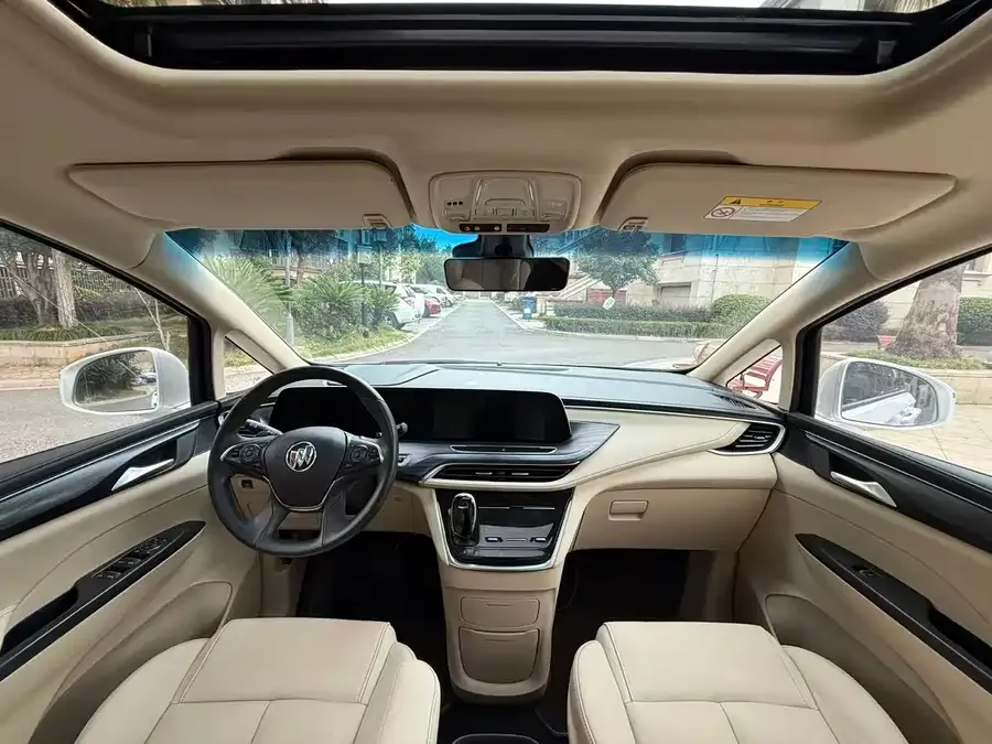 Buick GL8 2022 ES Lu Zun 653T Exclusive model 2022 — миниатюра 3