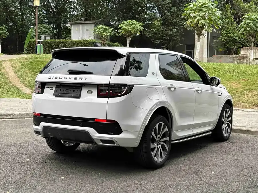 Land Rover Pre-owned Discovery Sports Discovery Sport 2022 249PS R-Dynamic S Performance Edition 5 Seaters 2023 — миниатюра 2
