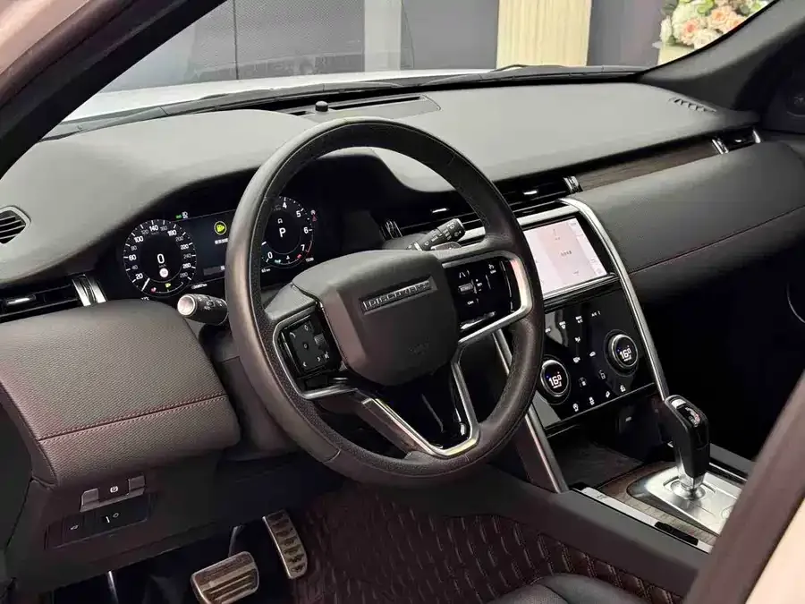 Land Rover Pre-owned Discovery Sports Discovery Sport 2023 249PS R-Dynamic SE Performance Technology Edition 2023 — миниатюра 3