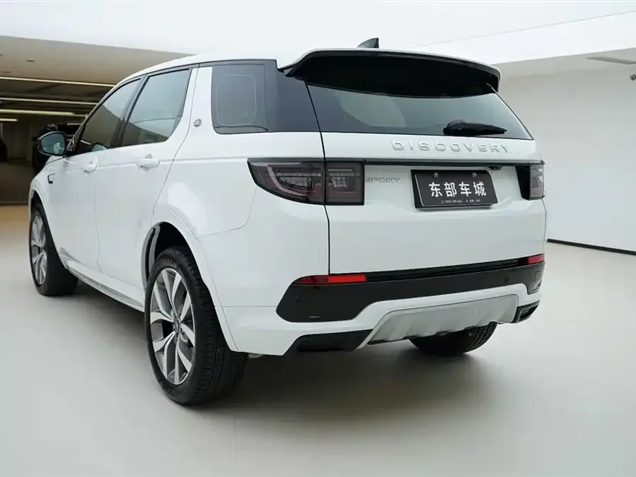 Land Rover Pre-owned Discovery Sports Discovery Sport 2025 249PS Performance Technology Edition 2024 — миниатюра 2