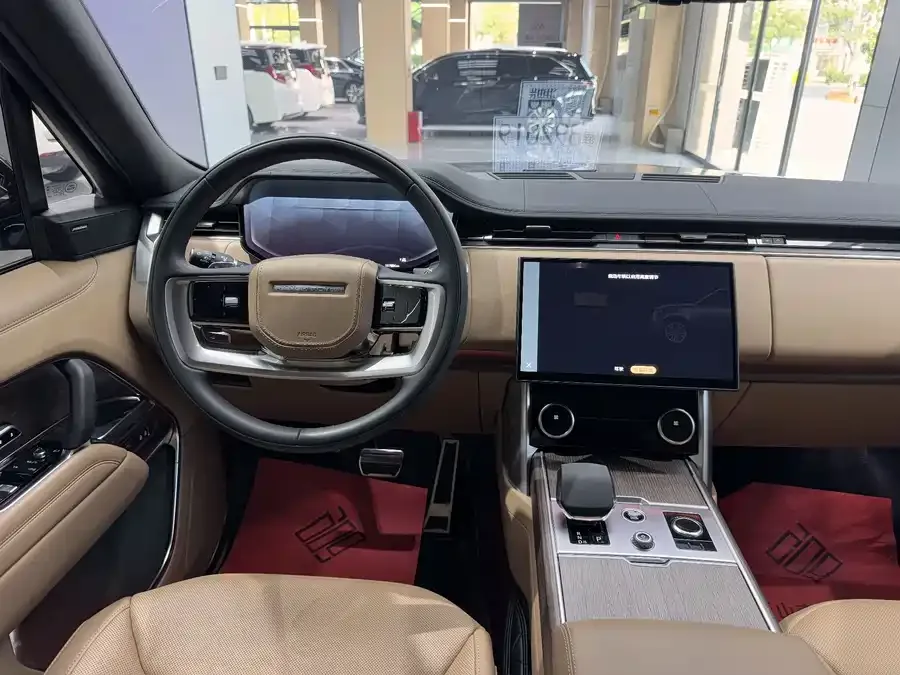 Land Rover Range Rover Range Rover 2023 3.0 L6 360PS Grand Edition 2023 — миниатюра 5