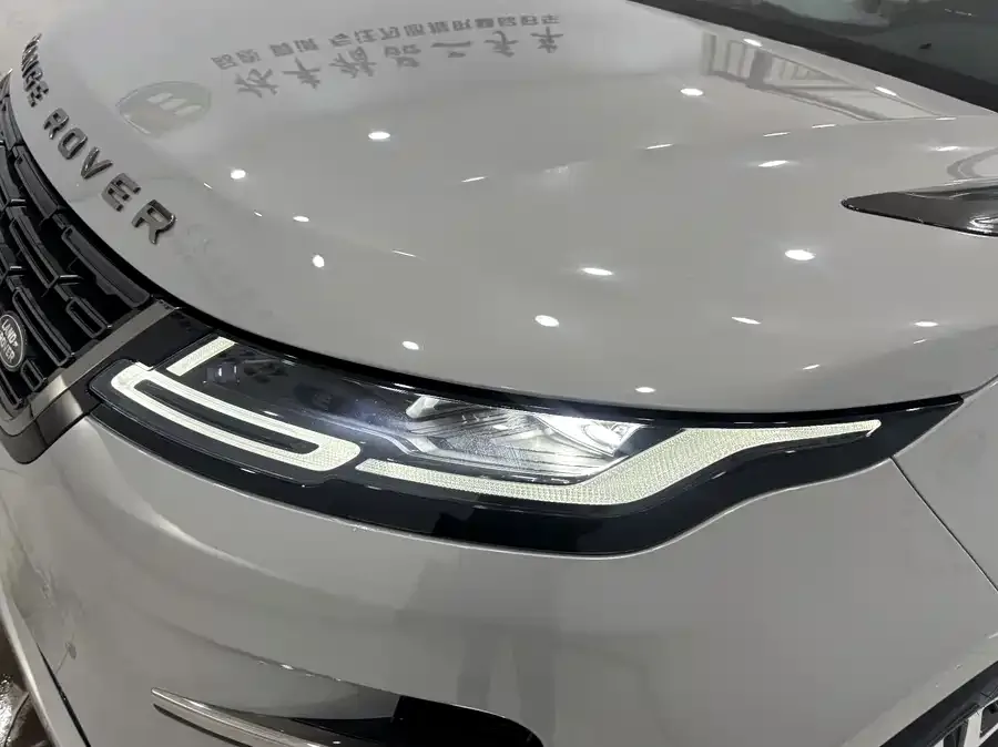 Land Rover Range Rover Aurora 2024 Range Rover Evoque L SE Yuguang Honor Edition 2025 — миниатюра 3
