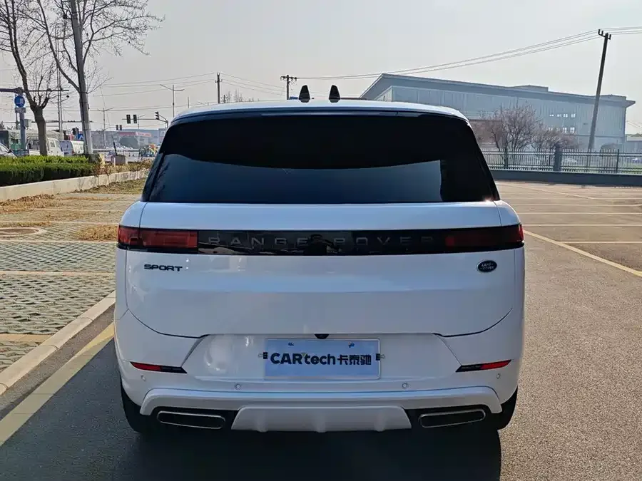 Land Rover Range Rover Sport Range Rover Sport 2024 400PS Dynamic HSE 2025 — миниатюра 4