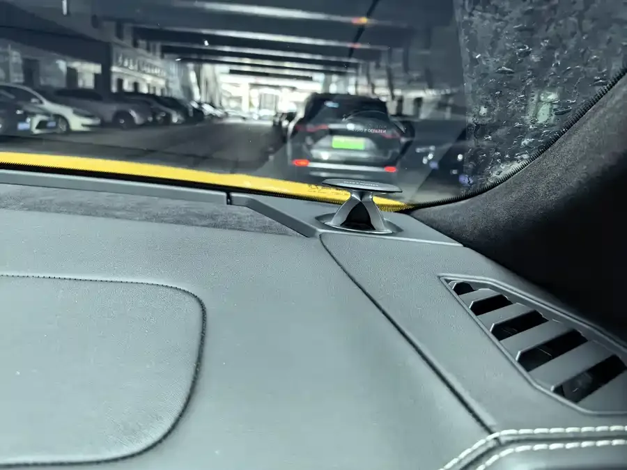 Lamborghini Urus Urus 2021 4.0T V8 2023 — миниатюра 4