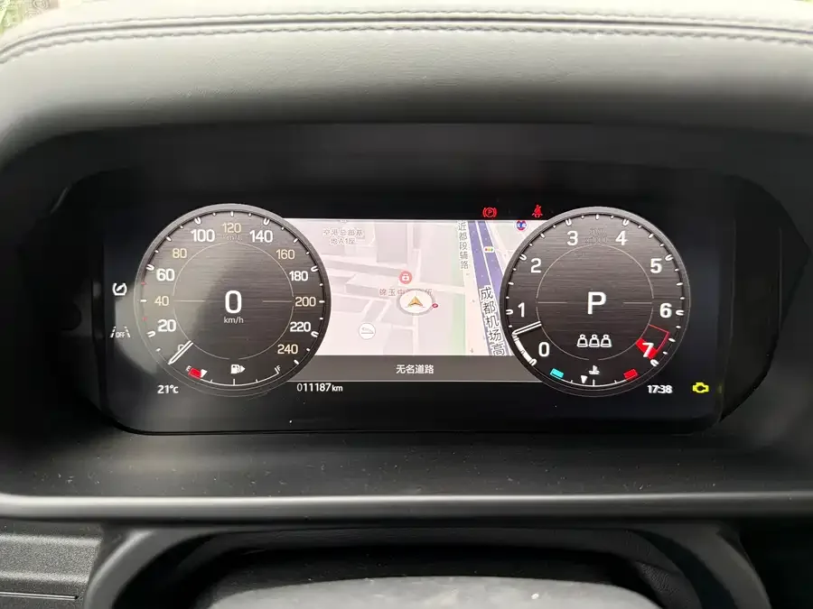 Land Rover guard Land Rover Defender 2025 110 3.0T P400 X 2024 — миниатюра 3