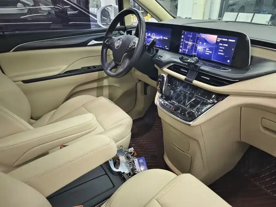 Buick GL8 2023 ES Lu Zun Premium Edition 2024 — миниатюра 3