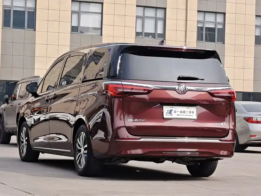 Buick GL8 2023 ES Lu Zun Comfort Edition 2024 — миниатюра 2