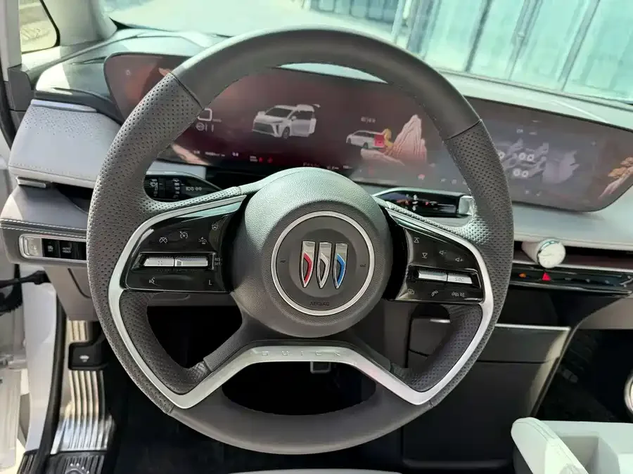 Buick GL8 2025 Lu Zun Zhixiang Edition 2025 — миниатюра 3