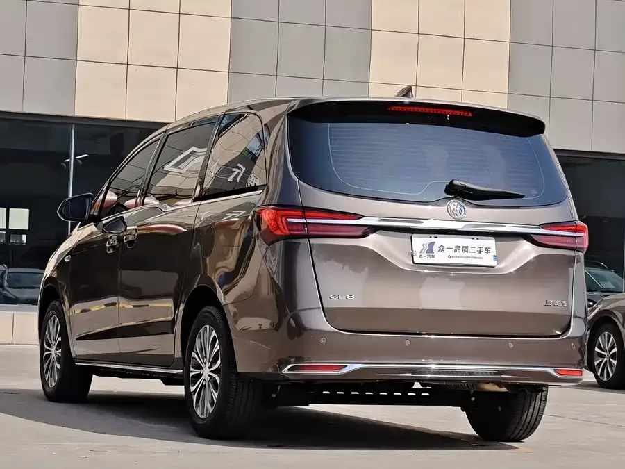 Buick GL8 2023 Land Business Class Smart Edition 2025 — миниатюра 2