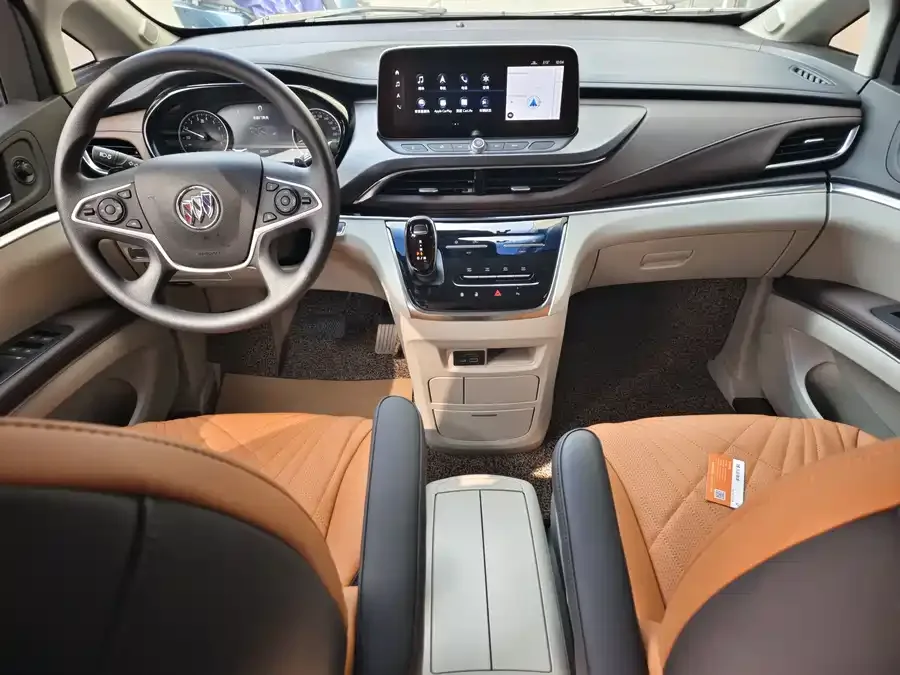 Buick GL8 2023 Land Business Class Smart Edition 2025 — миниатюра 4