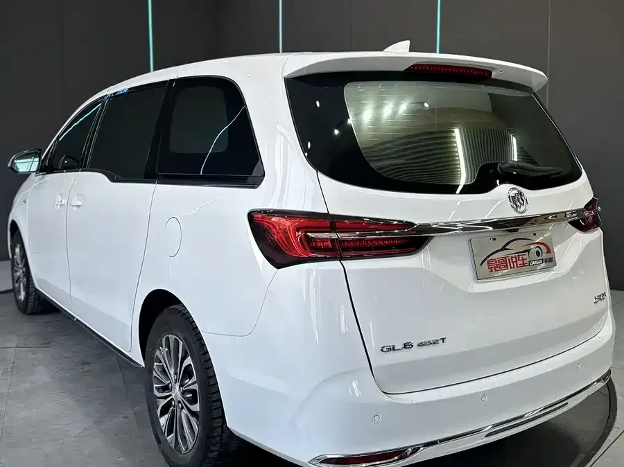 Buick GL8 2023 Land Business Class Smart Edition 2023 — миниатюра 5