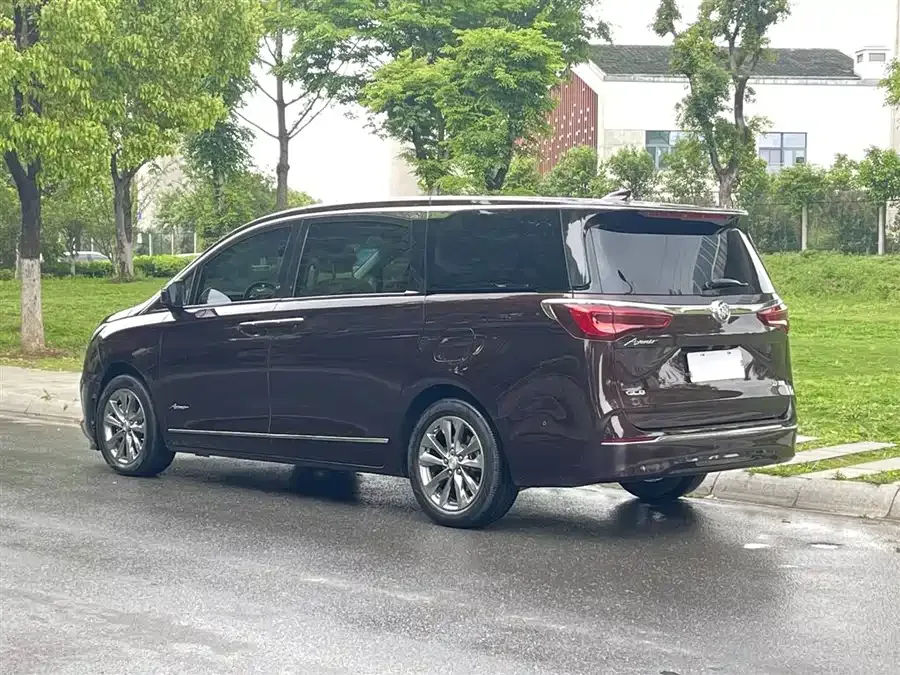 Buick GL8 2022 Avenir Six-seat Xianli Edition 2022 — миниатюра 2