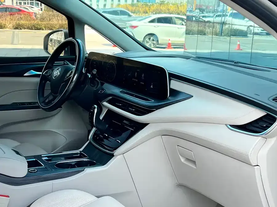 Buick GL8 2022 ES Lu Zun 653T Comfort Edition 2022 — миниатюра 3