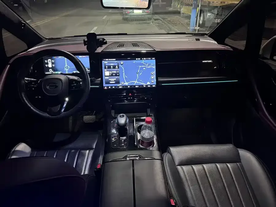 GAC Trumpchi M8 Trumpchi M8 2023 Grandmaster Series Dual Engine Royal Edition 2023 — миниатюра 4