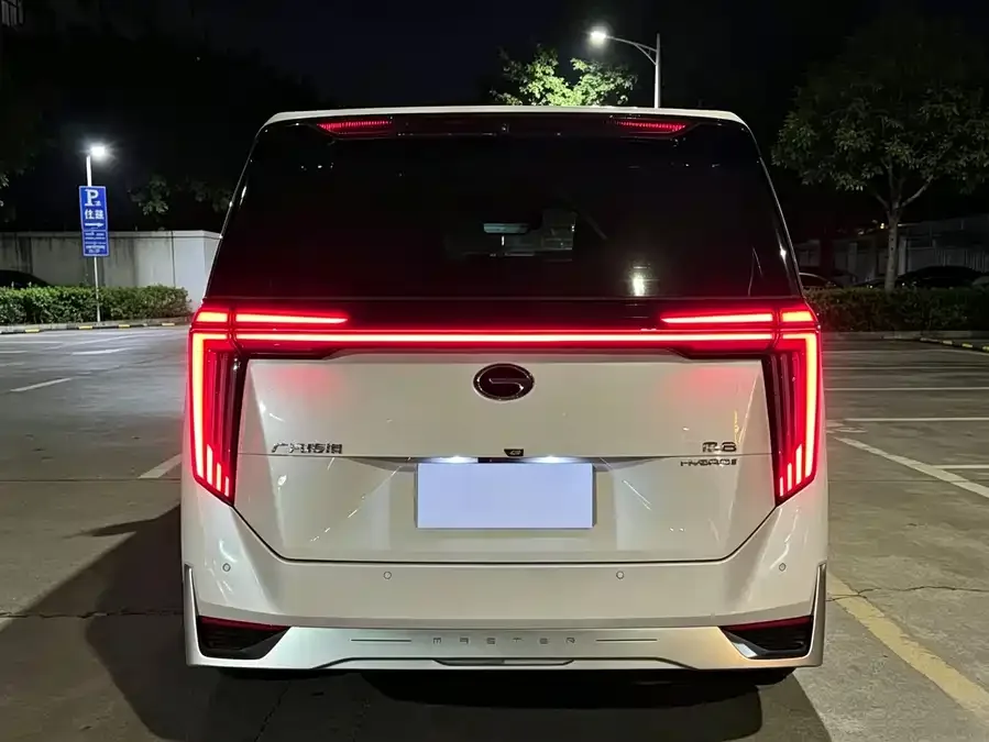 GAC Trumpchi M8 Trumpchi M8 2023 Grandmaster Series Dual Engine Royal Edition 2023 — миниатюра 5