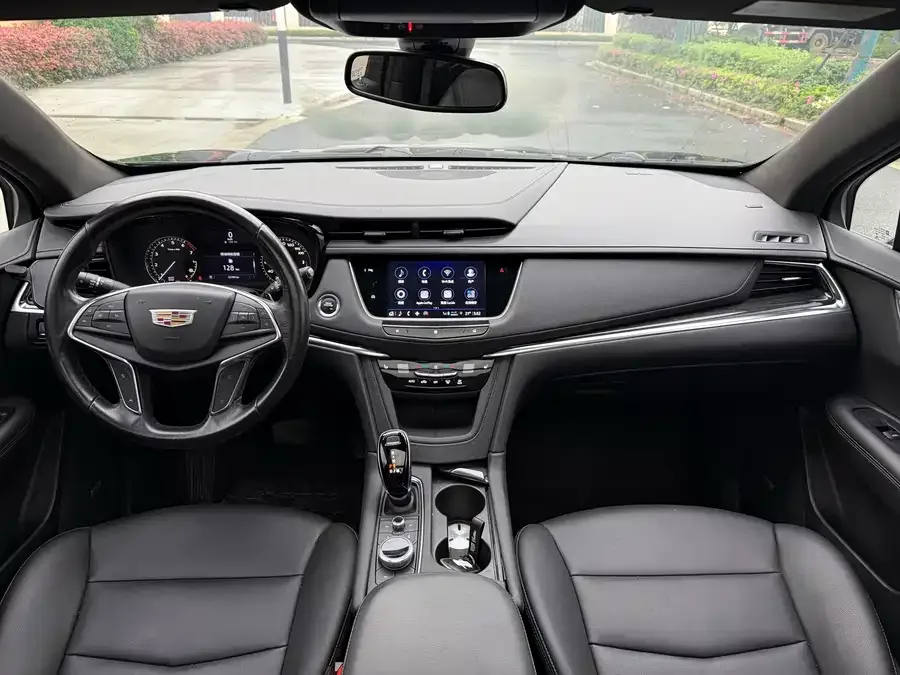 Cadillac XT5 2022 2.0T two-wheel drive luxury model 2022 — миниатюра 3