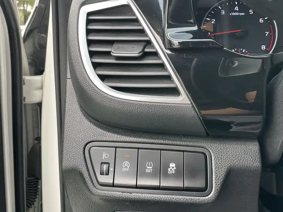 Kia KX3 Aopao (Seltos) KX3 2021 1.5L CVT Trend Edition 2023 — миниатюра 4